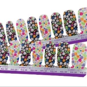 Daisy Me Rolling Color Street